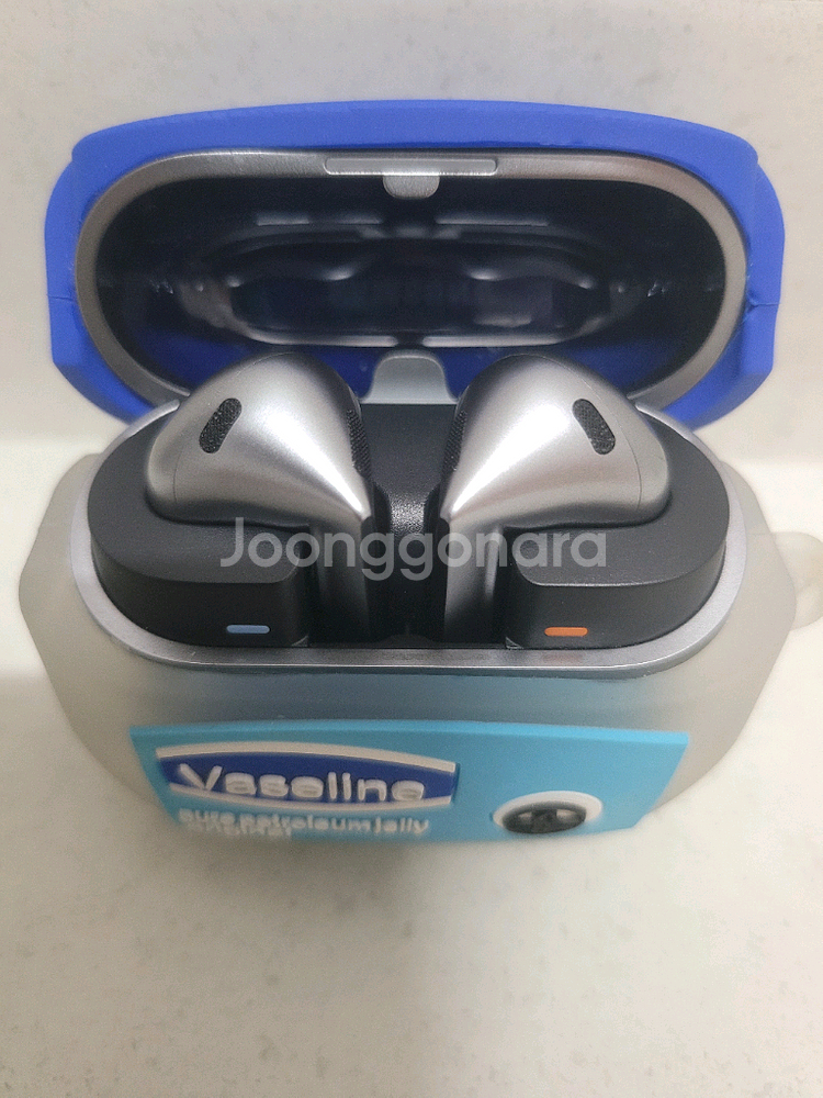 갤럭시 버즈3실버 판매합니다--0