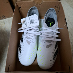 아디다스 gz0024 프레데터 Accuracy.3 265 새상품