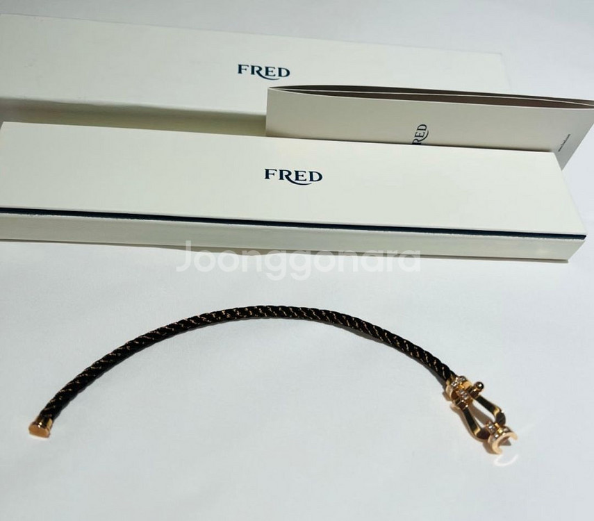 <완전할인>프레드 18K 로즈골드 0.28 캐럿 다이아--0