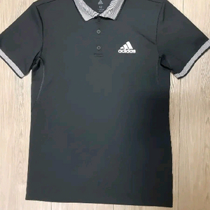 남녀공용 아디다스 반팔티 카라티셔츠 팝니다.