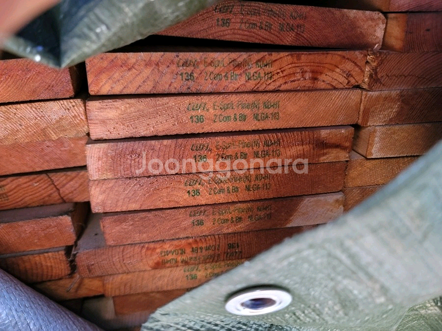 투바이, 원바이 구조목 판재 레드파인 팝니다--3