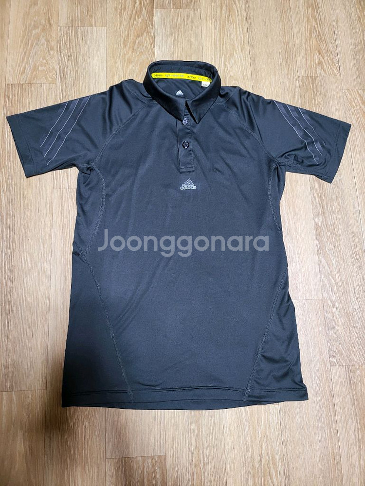 남녀공용 아디다스 기능성 반팔티 카라티셔츠 팝니다--0