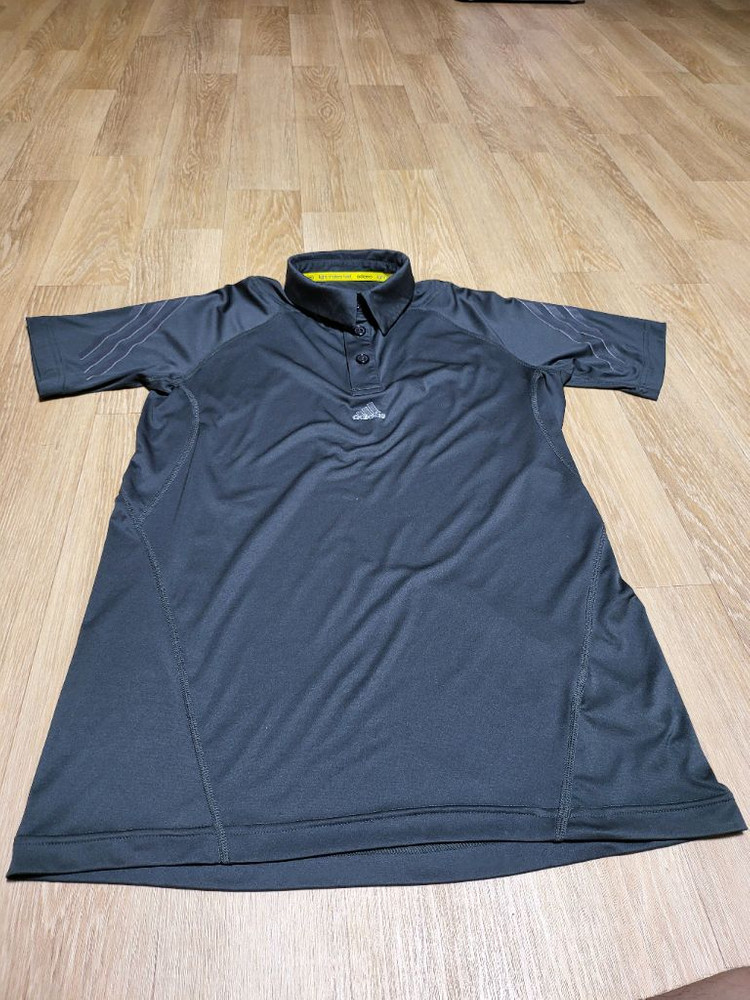 남녀공용 아디다스 기능성 반팔티 카라티셔츠 팝니다--2