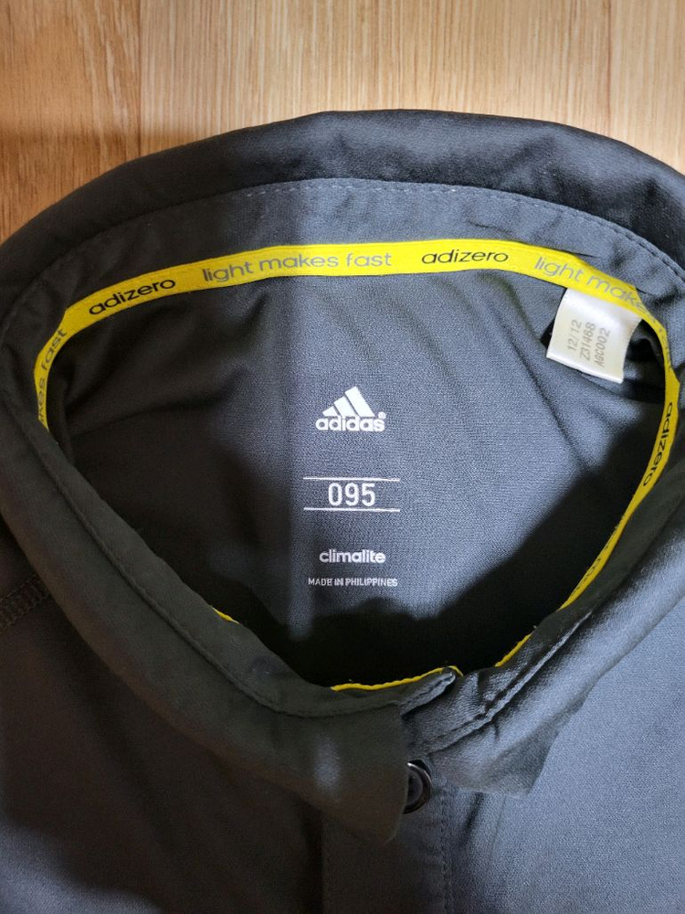 남녀공용 아디다스 기능성 반팔티 카라티셔츠 팝니다--4