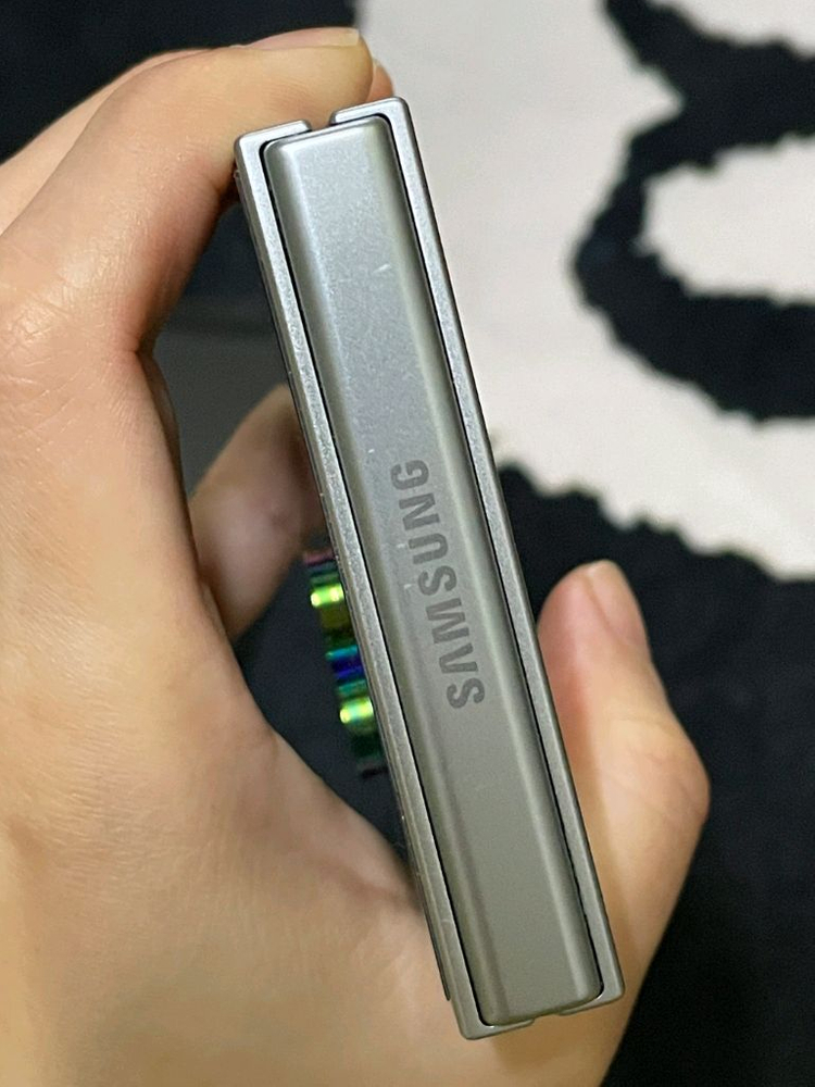 (삼케플O) 갤럭시 Z플립7 삼성닷컴 전용컬러 (민트) 이미지