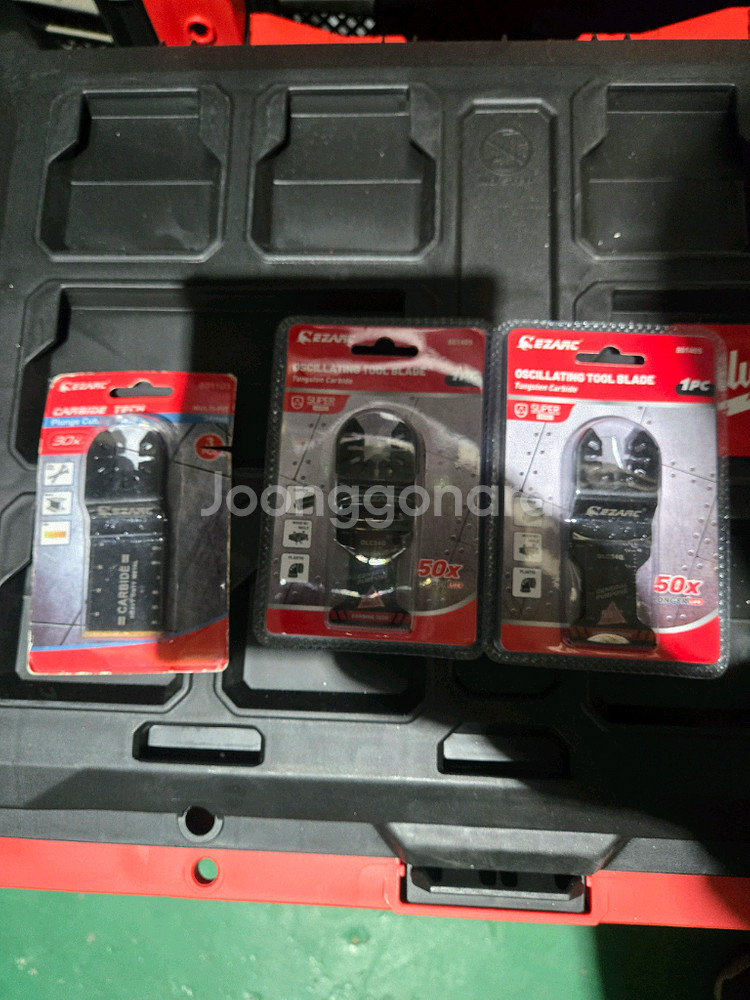 디월트 멀티커터 dcs355 베어툴 새날3개 포함 판매합니다--3