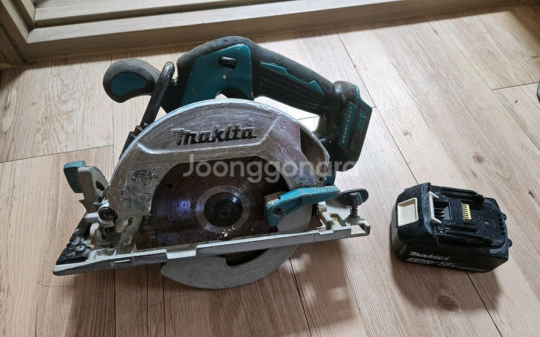 마끼다 충전 스킬 dhs680z 판매해요--0