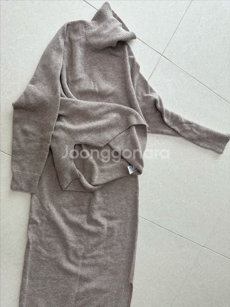 페이지유 니트 치마세트--3