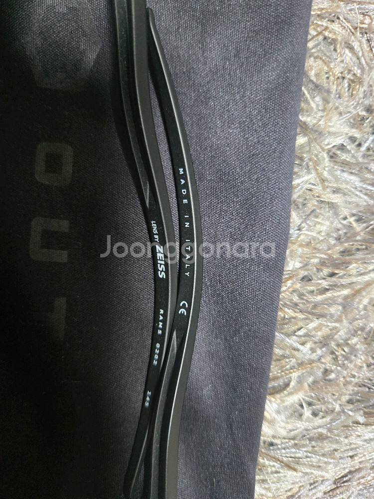 out of 아웃오브램스2 러닝 자전거 야구 선글라스 신품급 오후2시까지 가격포기 아묻따 가격 10--1