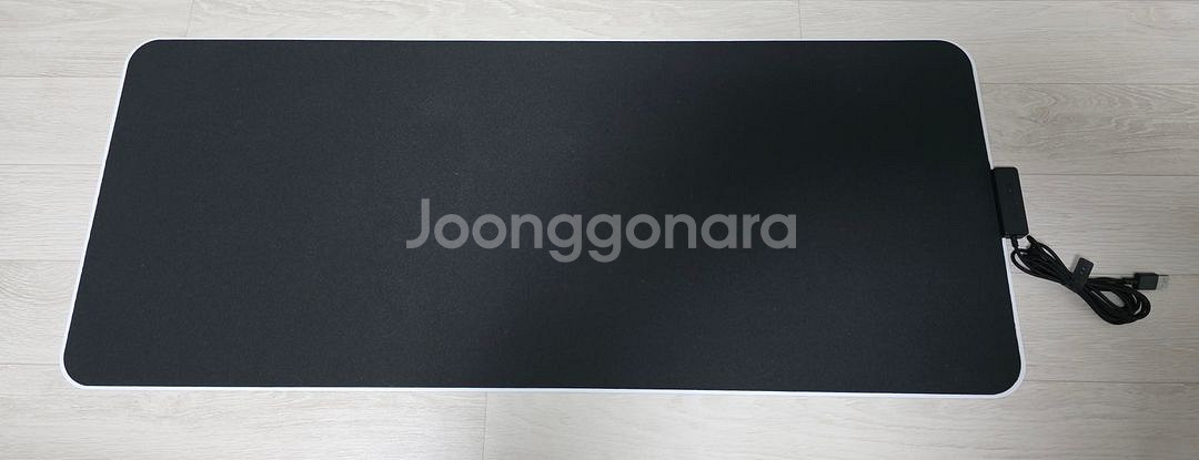 Razer Strider Chroma 판매 합니다--1