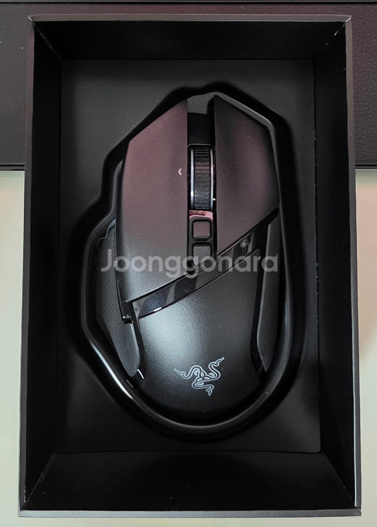 Razer Basilisk V3 Pro 35K (정품)--2