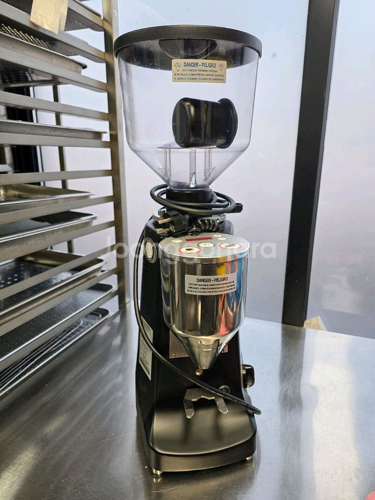 훼마에노바 2구 반자동 커피머신 +메저로저 커피분쇄기+핫워터디스팬더+온수기--3