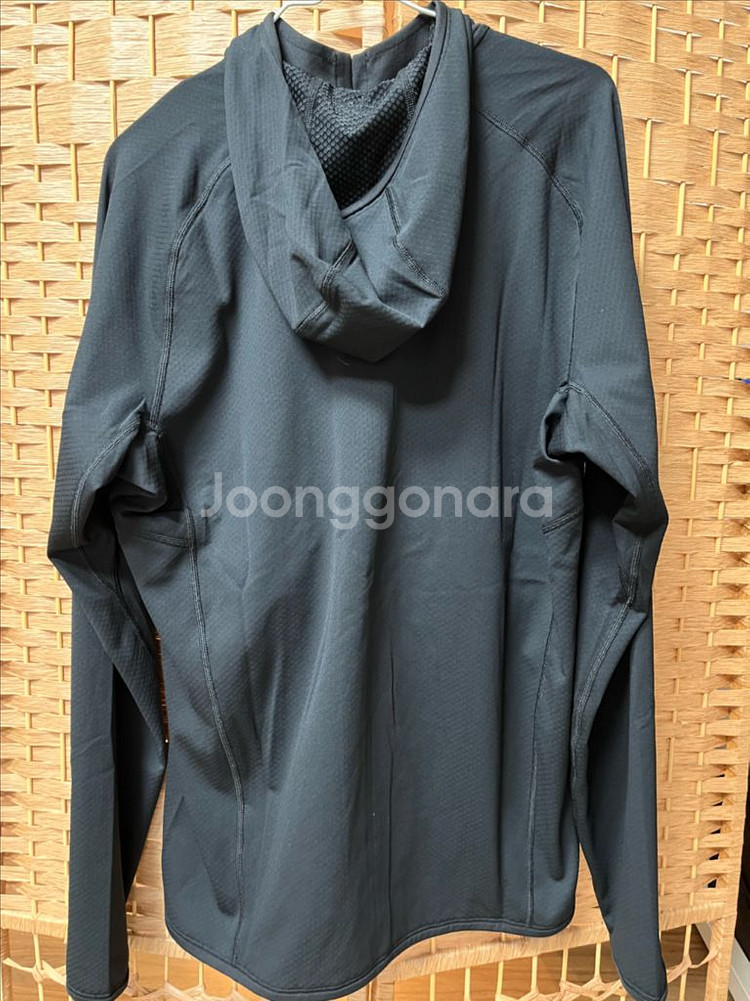 아크 델타 후디 M--1