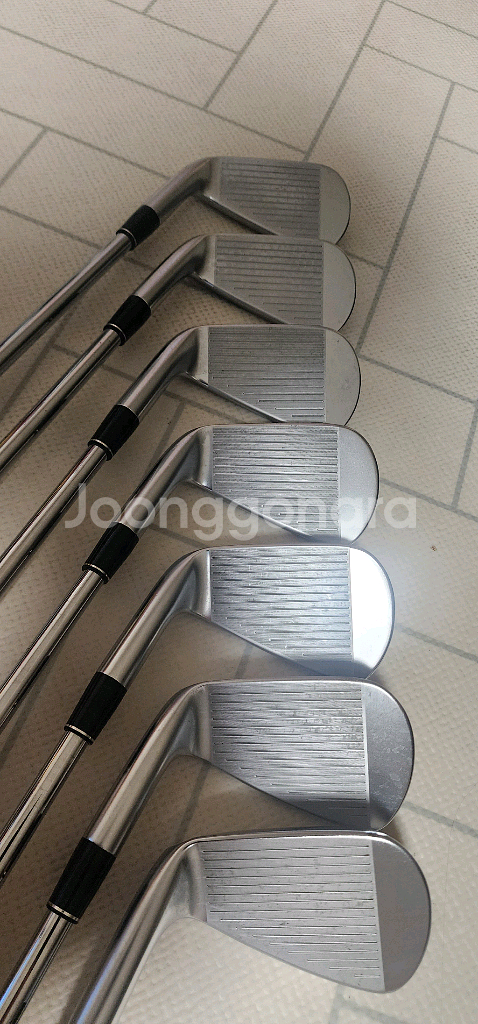 스릭슨 zx5 mk2 프로젝트x 6.0 아이언 팝니다--1