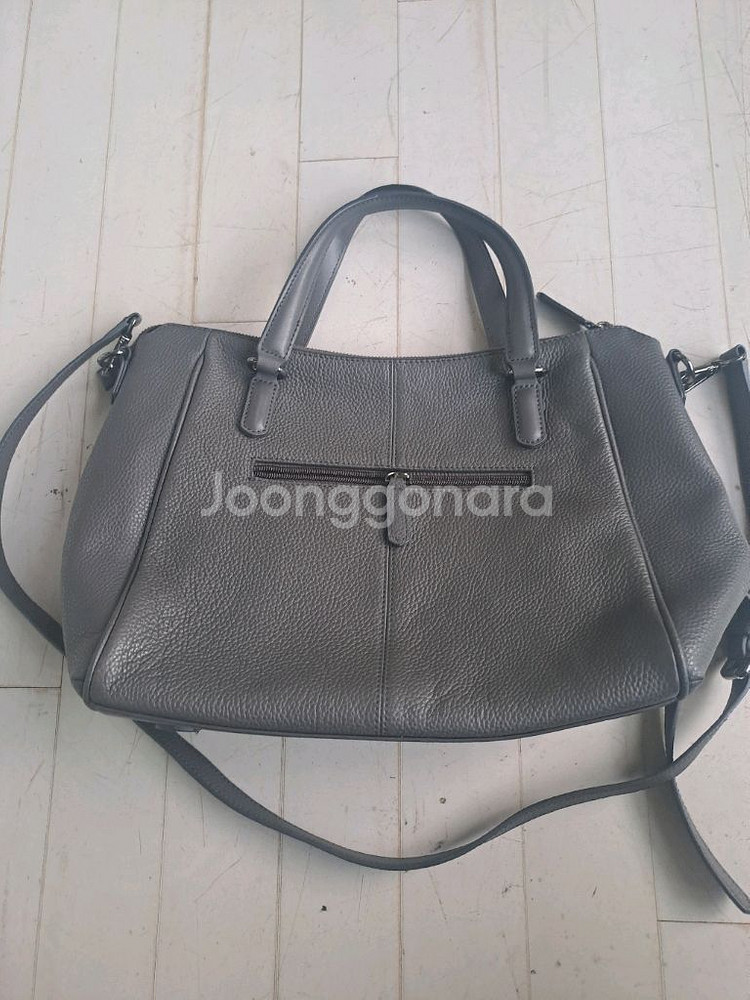 에스콰이어 가죽 토트백입니다--1