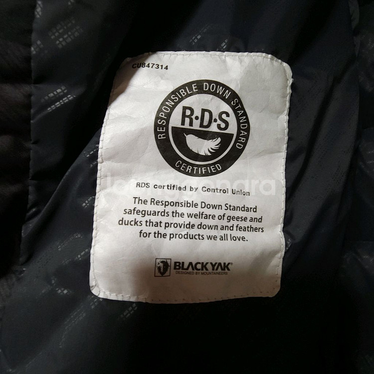 (새상품) 블랙야크 폭스퍼 다운 롱패딩--5