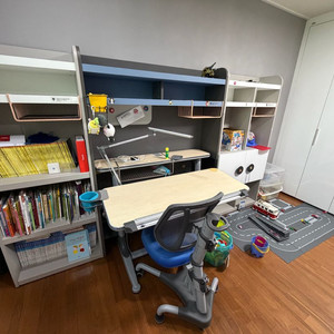 니스툴그로우 침대 책상 일괄 40만원