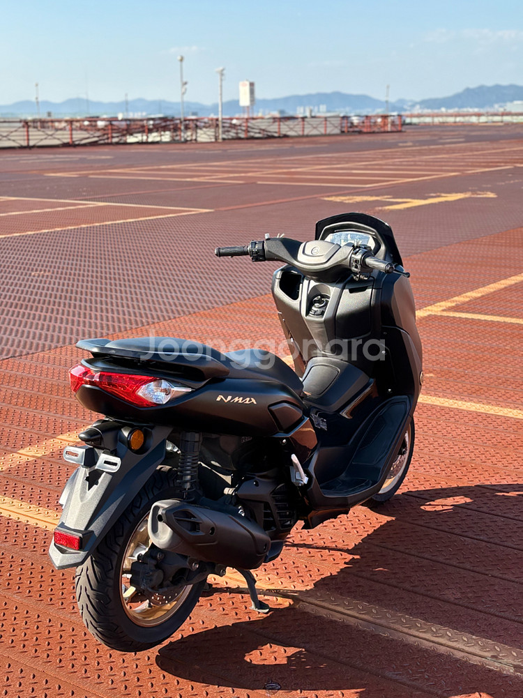 야마하 24년식 nmax125 만키로대 판매 합니다.--3