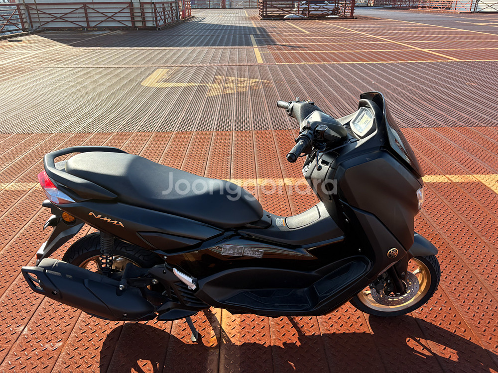 야마하 24년식 nmax125 만키로대 판매 합니다.--5