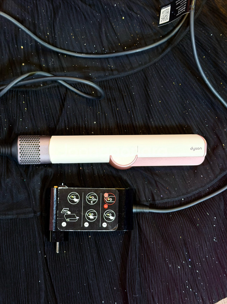 다이슨 에어스트레이트 리미티드한정컬러 세라믹핑크 로즈골드--1