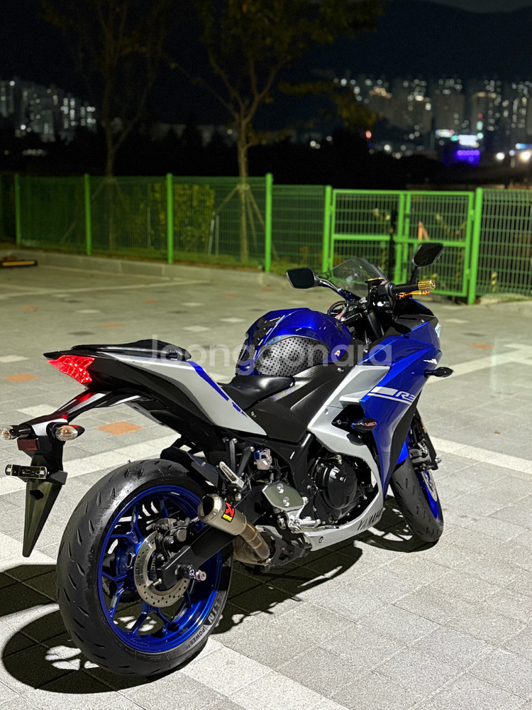야마하 16년식 r3 아크라구변--4
