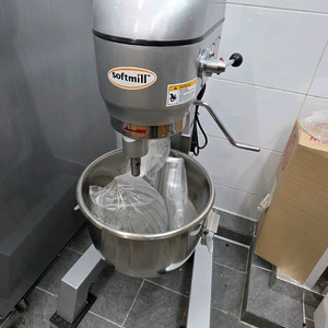 대흥소프트밀 버티컬믹서 20L(DHLB-203H-A) 업소용 반죽기