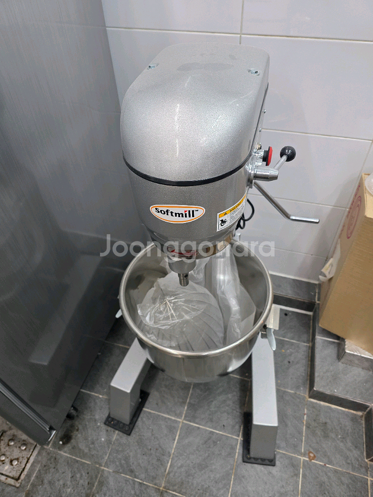 대흥소프트밀 버티컬믹서 20L(DHLB-203H-A) 업소용 반죽기--2