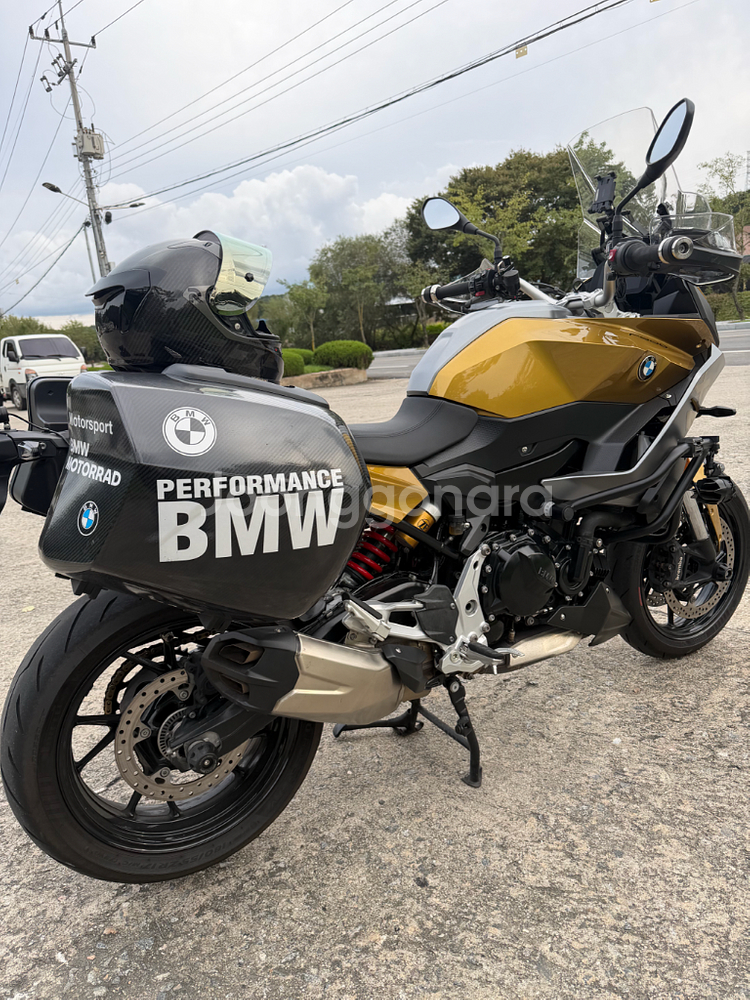 BMW F900XR 2021 갈바닉골드 마지막 가격인하--1