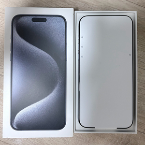 아이폰15 프로맥스 블루티타늄 256gb 리퍼후 미사용