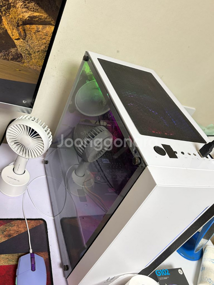 게이밍 컴퓨터 본체 모니터 키보드 로지텍 마우스 장패드--0