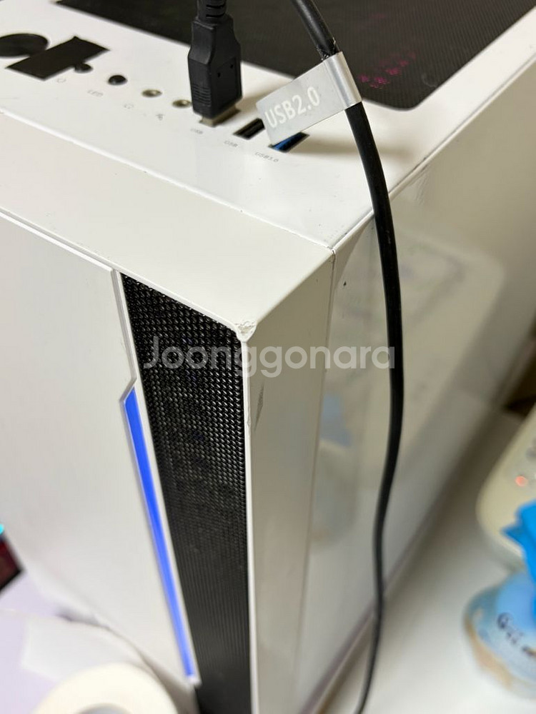 게이밍 컴퓨터 본체 모니터 키보드 로지텍 마우스 장패드--1