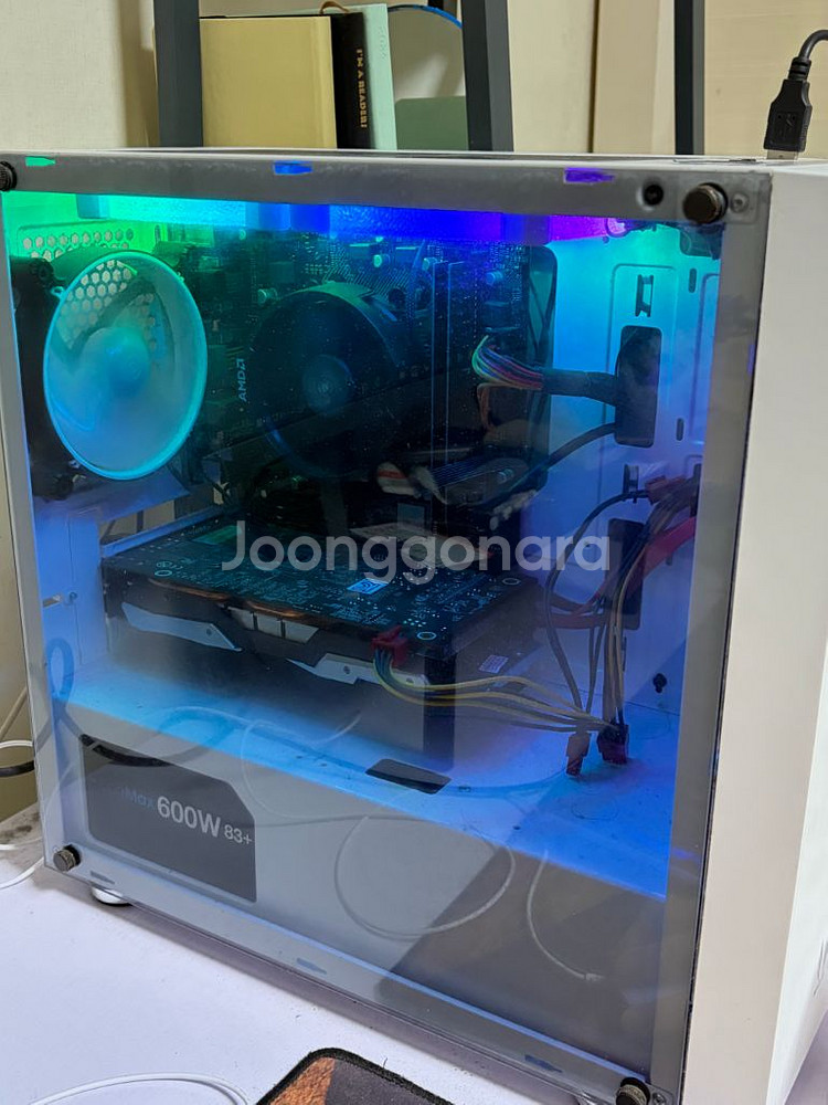 게이밍 컴퓨터 본체 모니터 키보드 로지텍 마우스 장패드--5