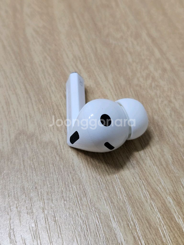 갤럭시 버즈3프로 화이트 오른쪽 유닛--1