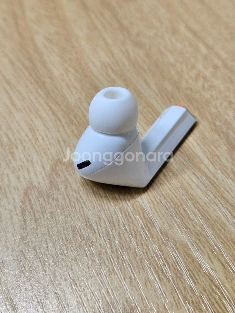 갤럭시 버즈3프로 화이트 오른쪽 유닛--4