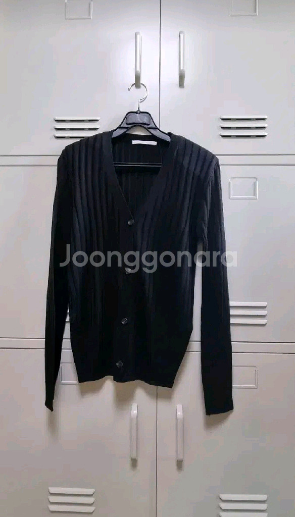 르네제이 소프트 브이넥 가디건 - 블랙--12