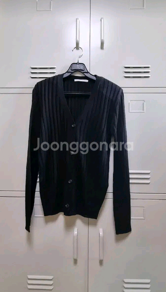 르네제이 소프트 브이넥 가디건 - 블랙--6