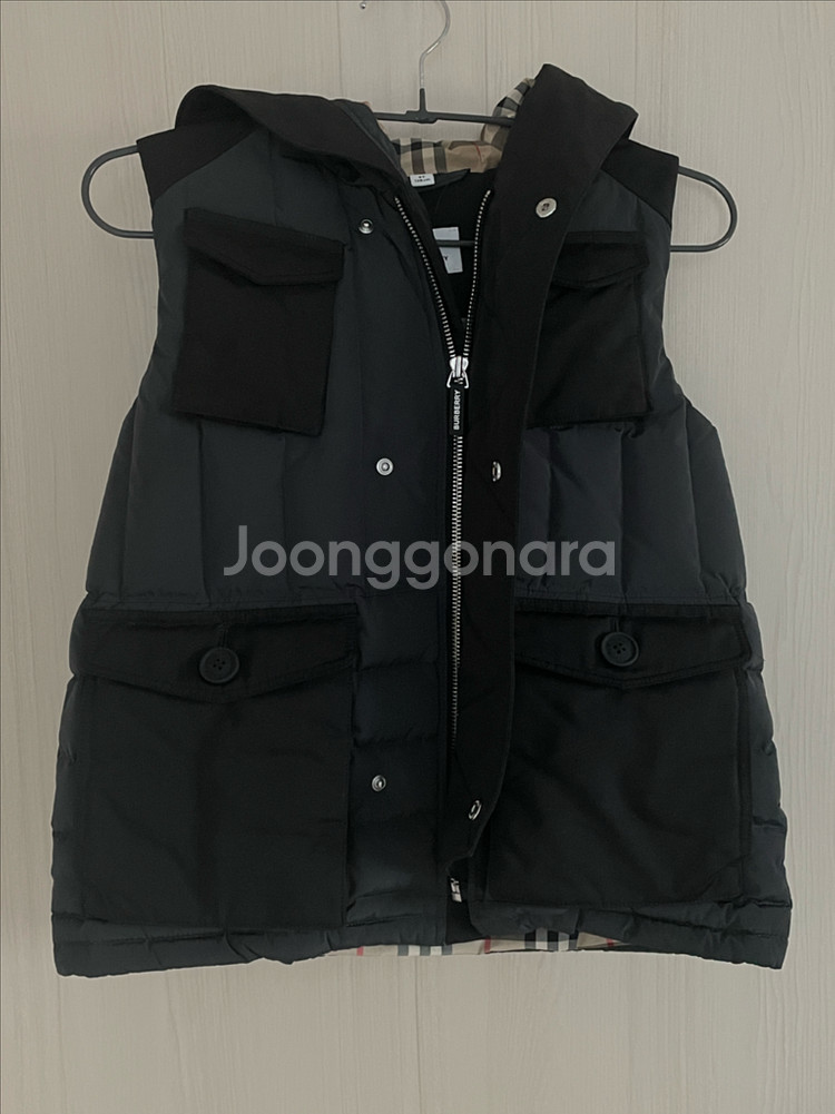 버버리 키즈 후드 패딩 조끼 9세, 128cm 거의새상품--5