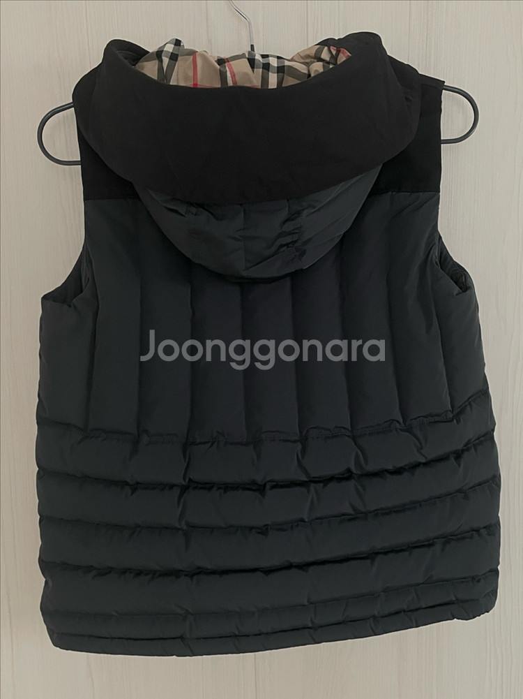 버버리 키즈 후드 패딩 조끼 9세, 128cm 거의새상품--6