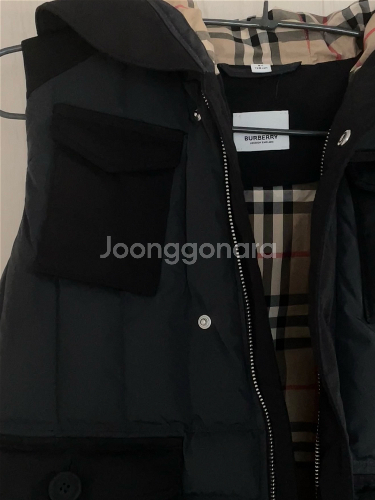 버버리 키즈 후드 패딩 조끼 9세, 128cm 거의새상품--7