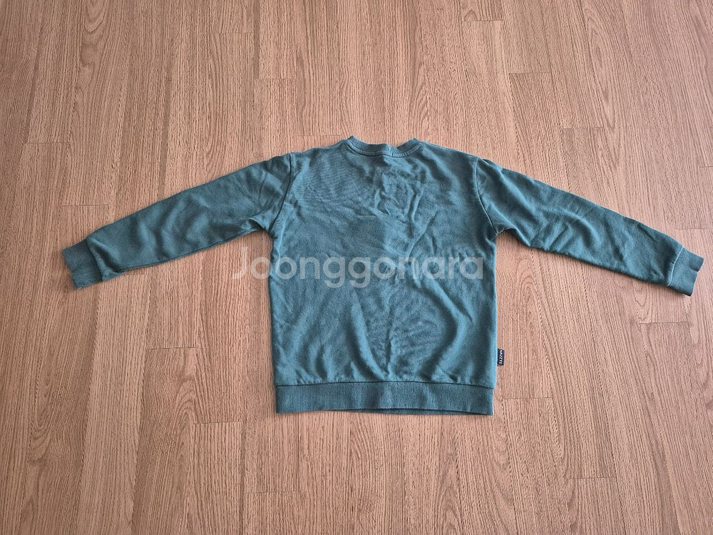 헤지스키즈 맨투맨 145사이즈 판매--3