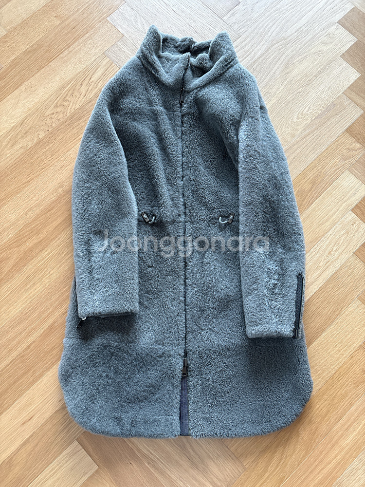 [정품] 브루넬로 쿠치넬리 리버서블 시어링 무스탕 코트--0