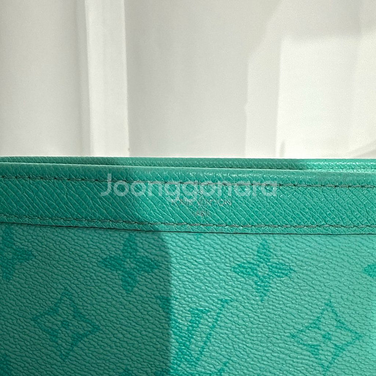 루이비통 모노그램 가스통 웨어러블 월릿 크로스백--6