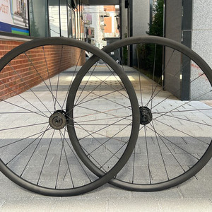 로드바이크 알로이휠셋 이미지