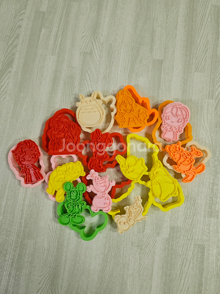 다양한 쿠키틀 쿠키커터(상태최상) 1-2--8