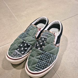 반스 클래식 애너하임 팩토리 슬립온 265사이즈