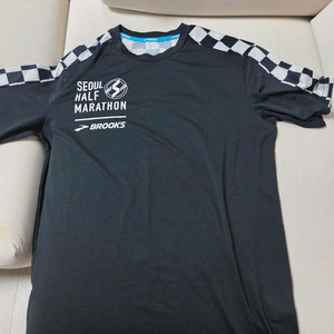 브룩스 서울하프마라톤 러닝 티셔츠 (M)