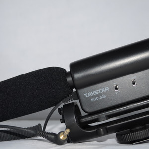 다이나믹마이크 샷건마이크 탁스타TAKSTAR SGC-598샷건마이크 박스풀 새것팝니다