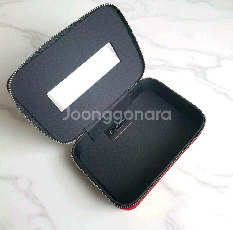 입생로랑 파우치 보석함 화장품 케이스 레드 스터드--3