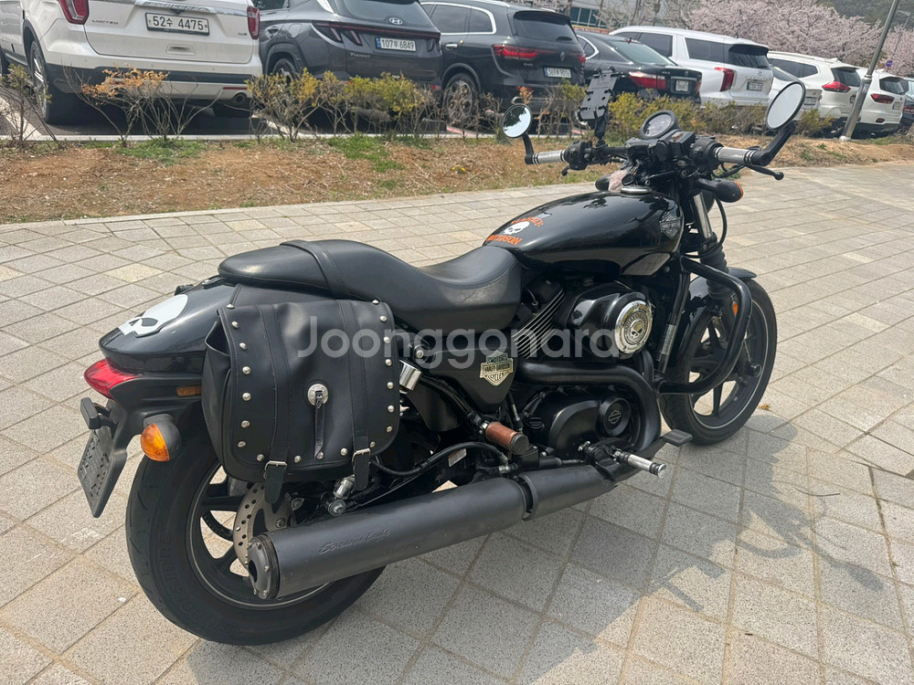 할리데이비슨 스트릿750 15년 짧은키로수 팝니다--6