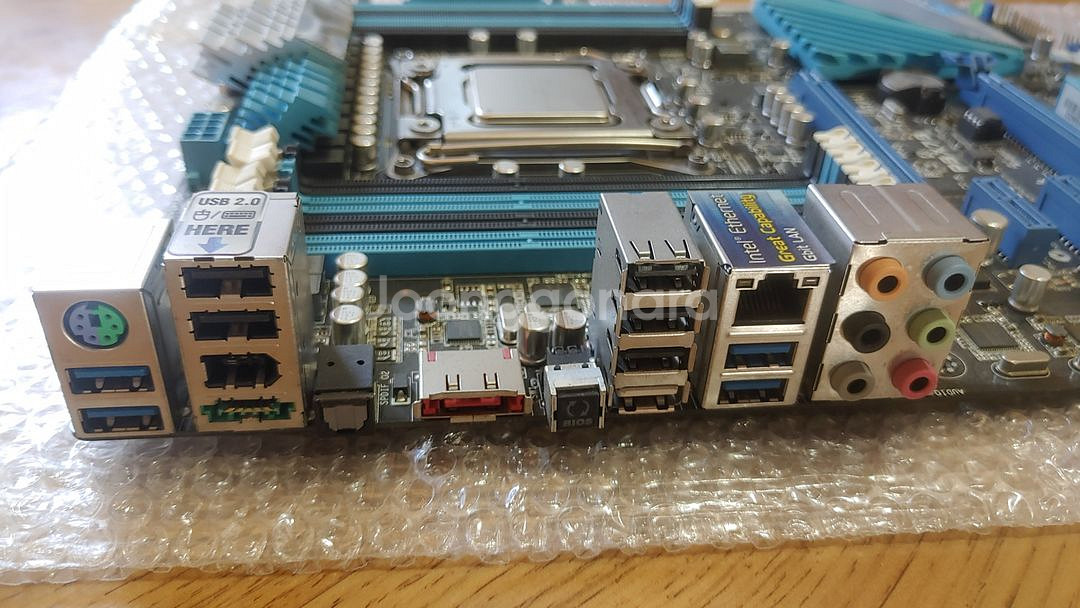 제온 1650v2 ,ASUS P9X79 보드--5